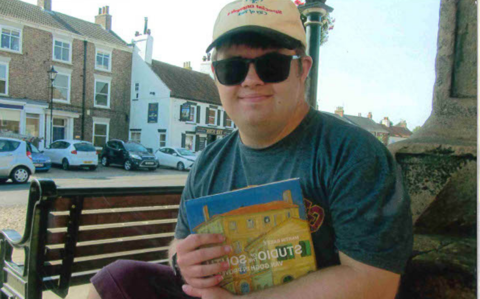 Talented artist Cameron turns his VanGogh inspired art into cards and