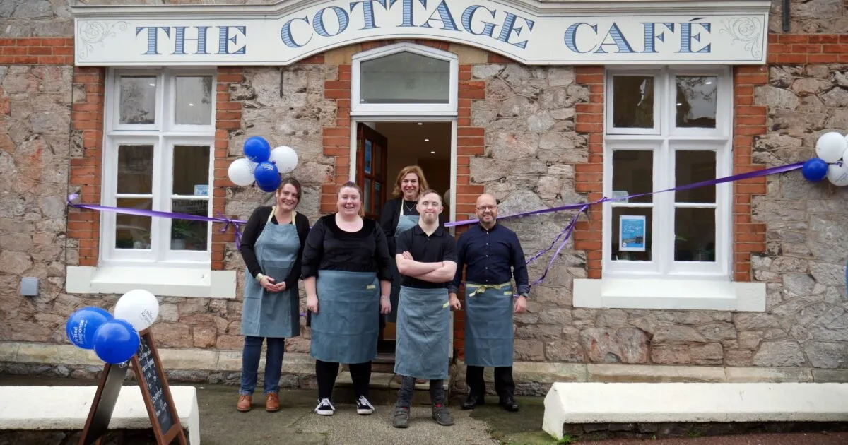 Cottage Cafe in Torquay
